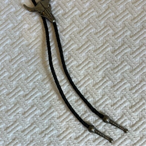 Vintage Bolo Handmade Southwestern Style Bull Cattle Ties Silver Hardware Neck - Picture 3 of 9